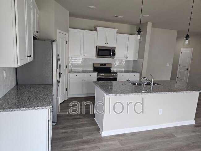 Building Photo - 4220 Stoneygreen Ln