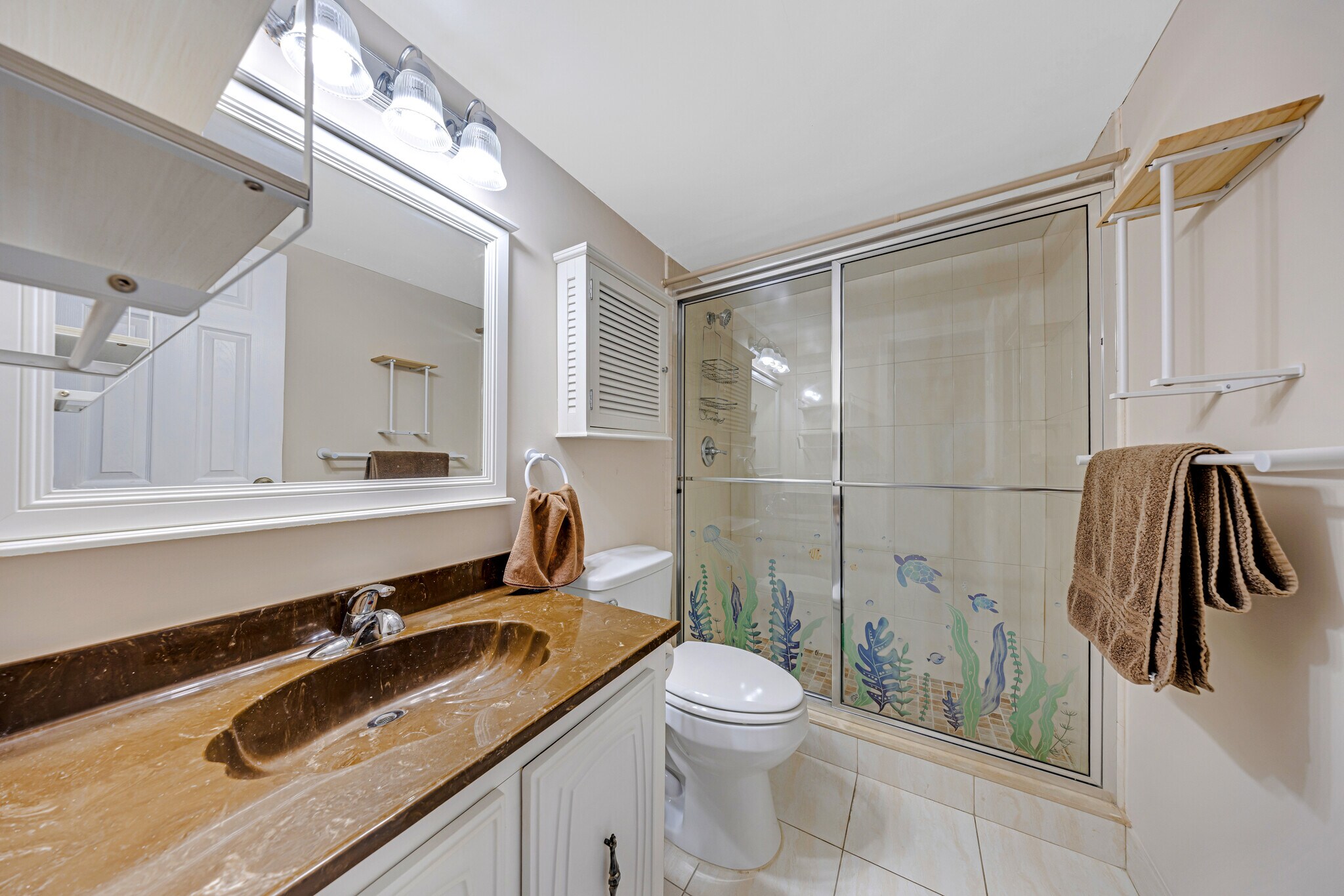 Building Photo - 2017 S Ocean Dr