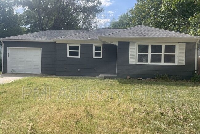 Primary Photo - 2413 SW Mission Ave