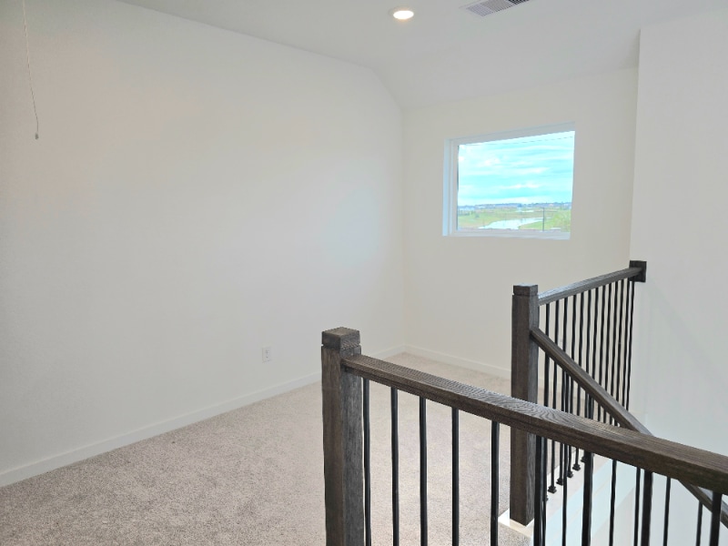 Building Photo - 27139 Blue Pool Dr