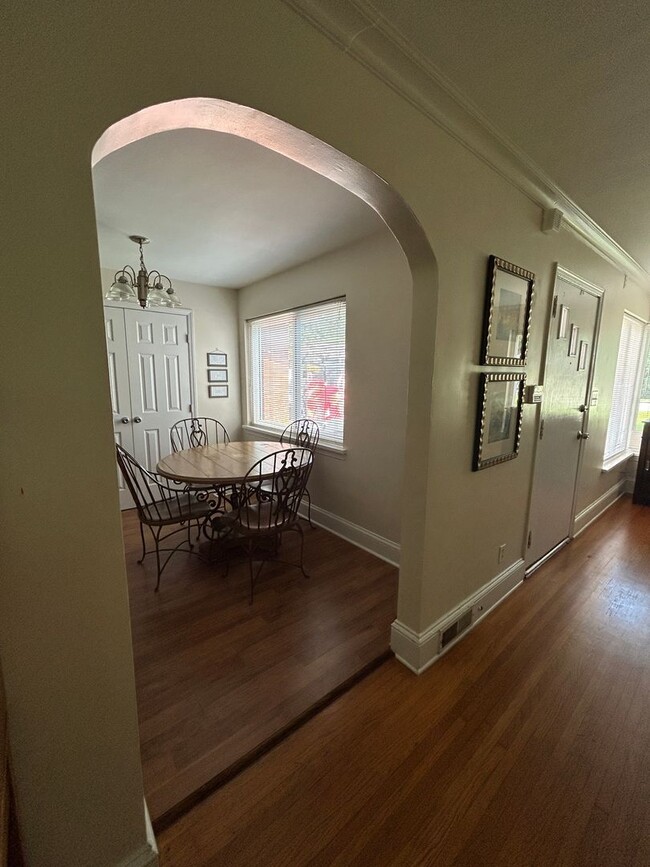 Building Photo - Rent to Own Opportunity!