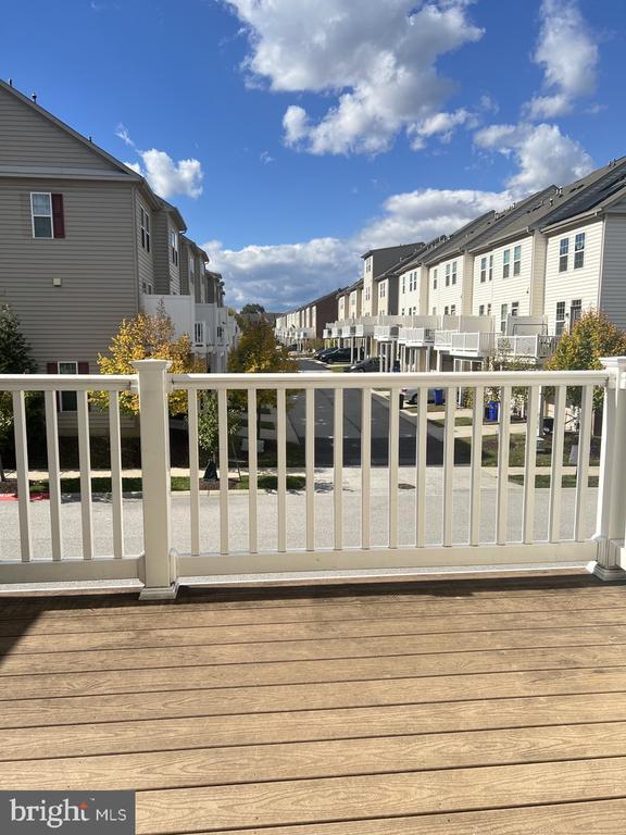 Building Photo - 7241 Yesterday Ln