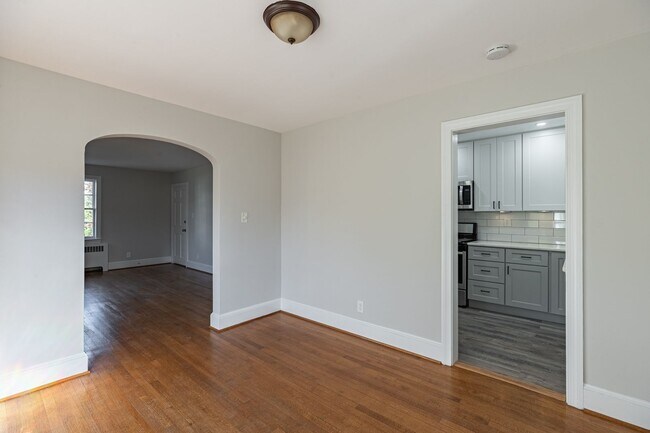 Building Photo - Completely Updated Charming Cape Cod