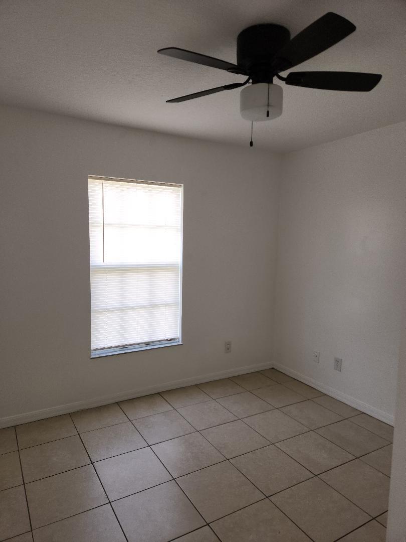 Building Photo - 7846 100th Ave