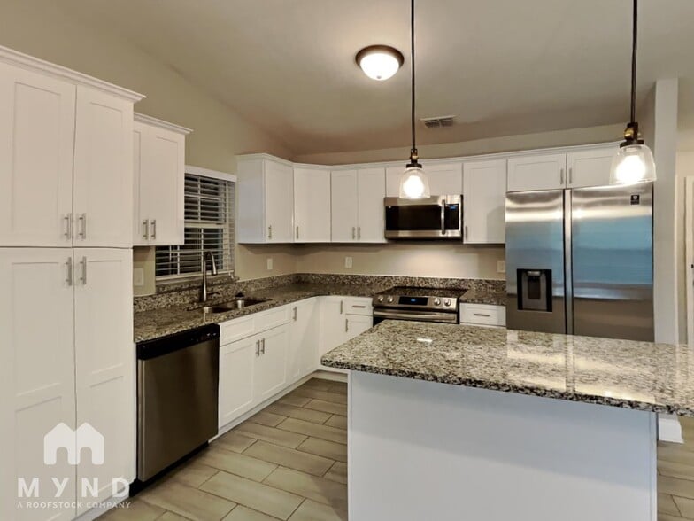 Building Photo - 1339 Primrose Ct