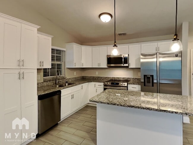 Building Photo - 1339 Primrose Ct