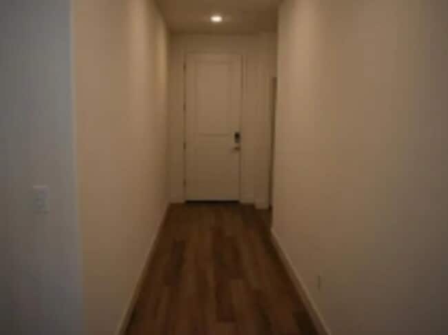 Building Photo - 8177 Oxbow Lndg Lp
