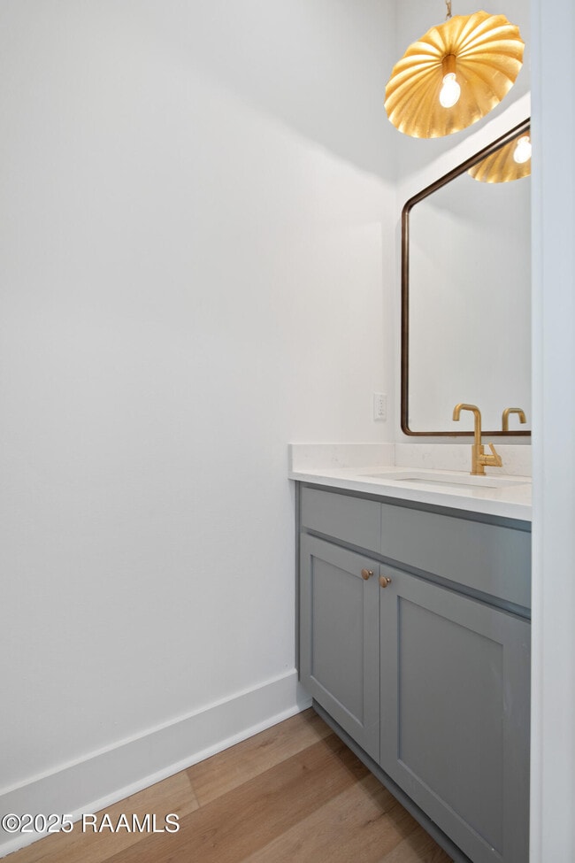 Building Photo - 210 Steiner Oaks