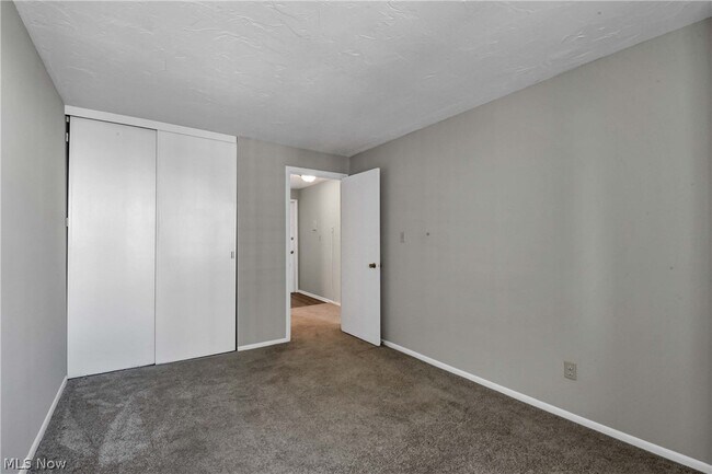 Building Photo - 12900 Lake Ave