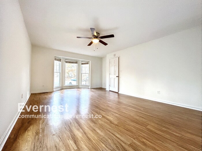 Building Photo - 405 Revere Ct