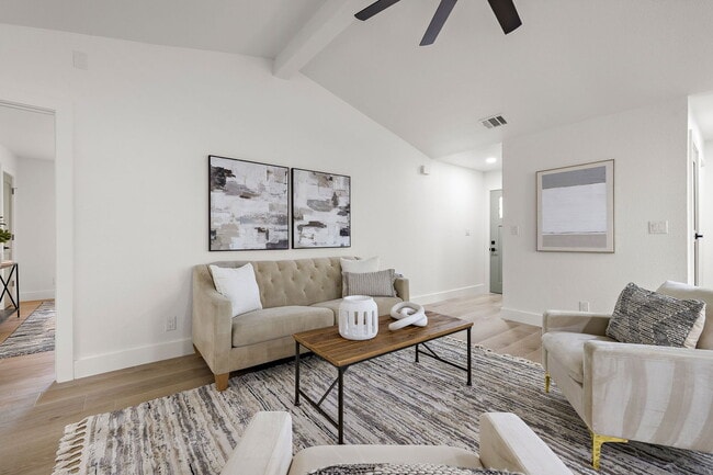 Building Photo - 10418 Doc Holliday Trail