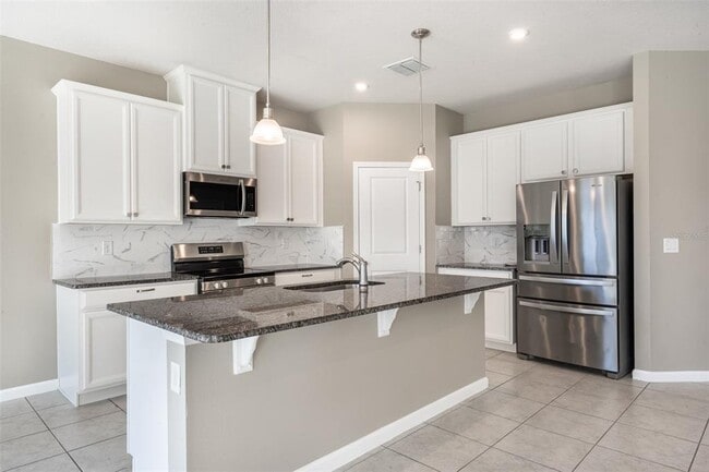 Building Photo - 334 Winter Bliss Ln