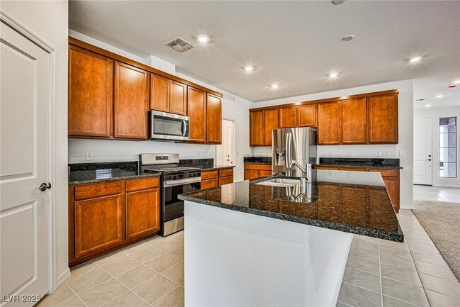 Building Photo - 7412 Legacy Pt St