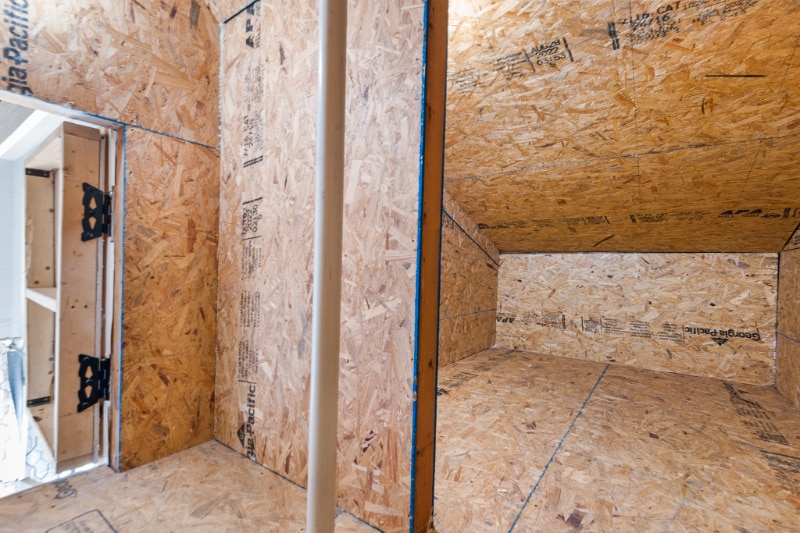 Building Photo - 2077 Corner Lake Dr