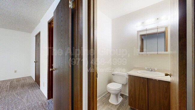 Building Photo - 13325 SW 17th St