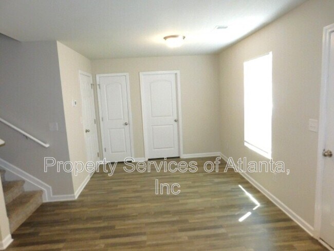 Building Photo - 356 Jada Ln