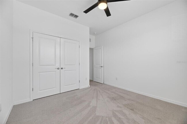 Building Photo - 2425 Bending Bonsai Dr