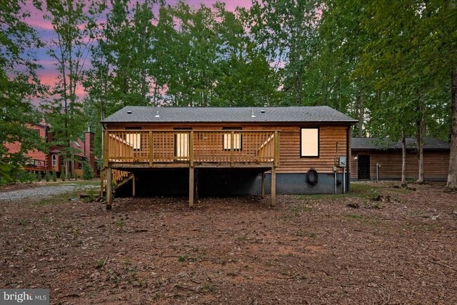 Building Photo - 65 Wades Run