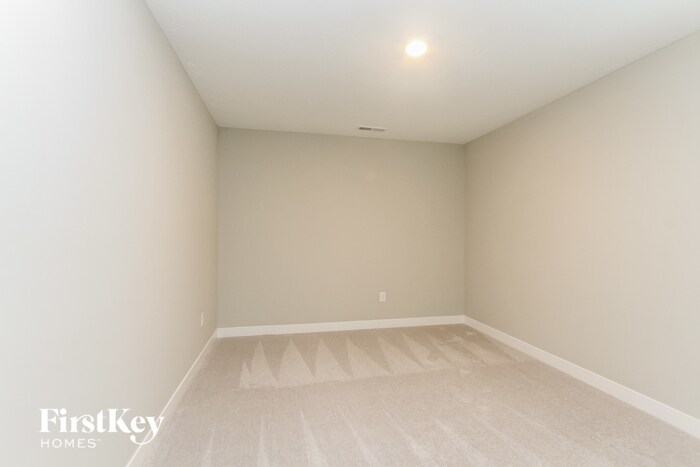 Building Photo - 2476 S Carlota Dr