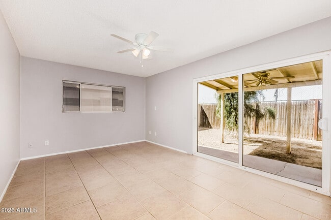 Building Photo - 11826 N 35th Ave