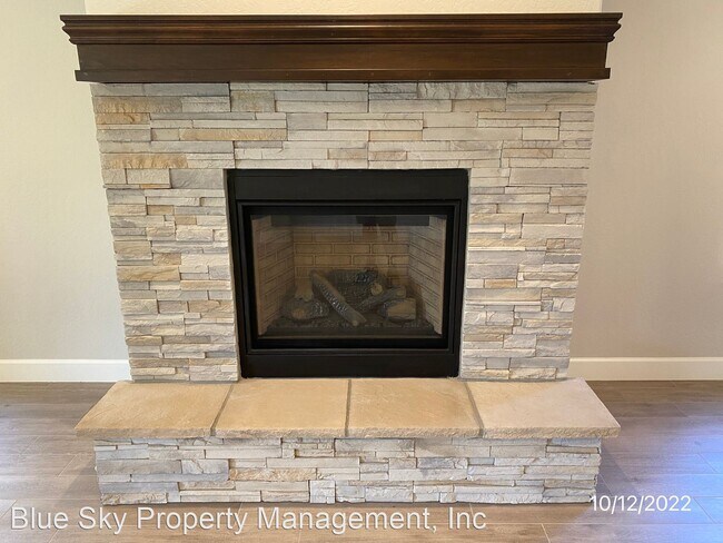 Building Photo - 4 br, 3.5 bath House - 1997 W Heritage Ct