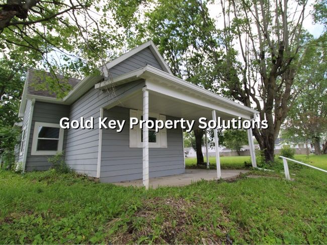Building Photo - Nicely updated 3 BR 1 BA House with Covered Front Porch and Central Air (SECTION 8 APPROVED)