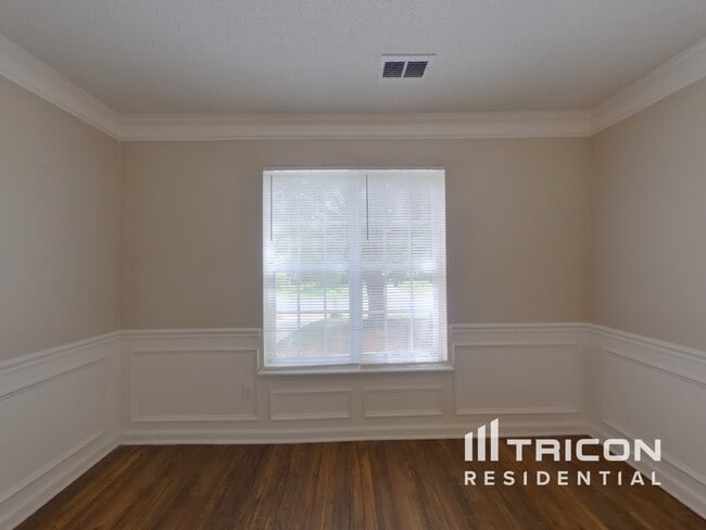 Building Photo - 13113 Woodland Farm Dr