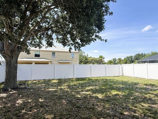 Building Photo - 2345 Roanoke Springs Dr