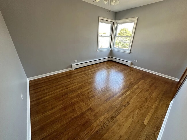 Building Photo - 2447 N 78th Ave