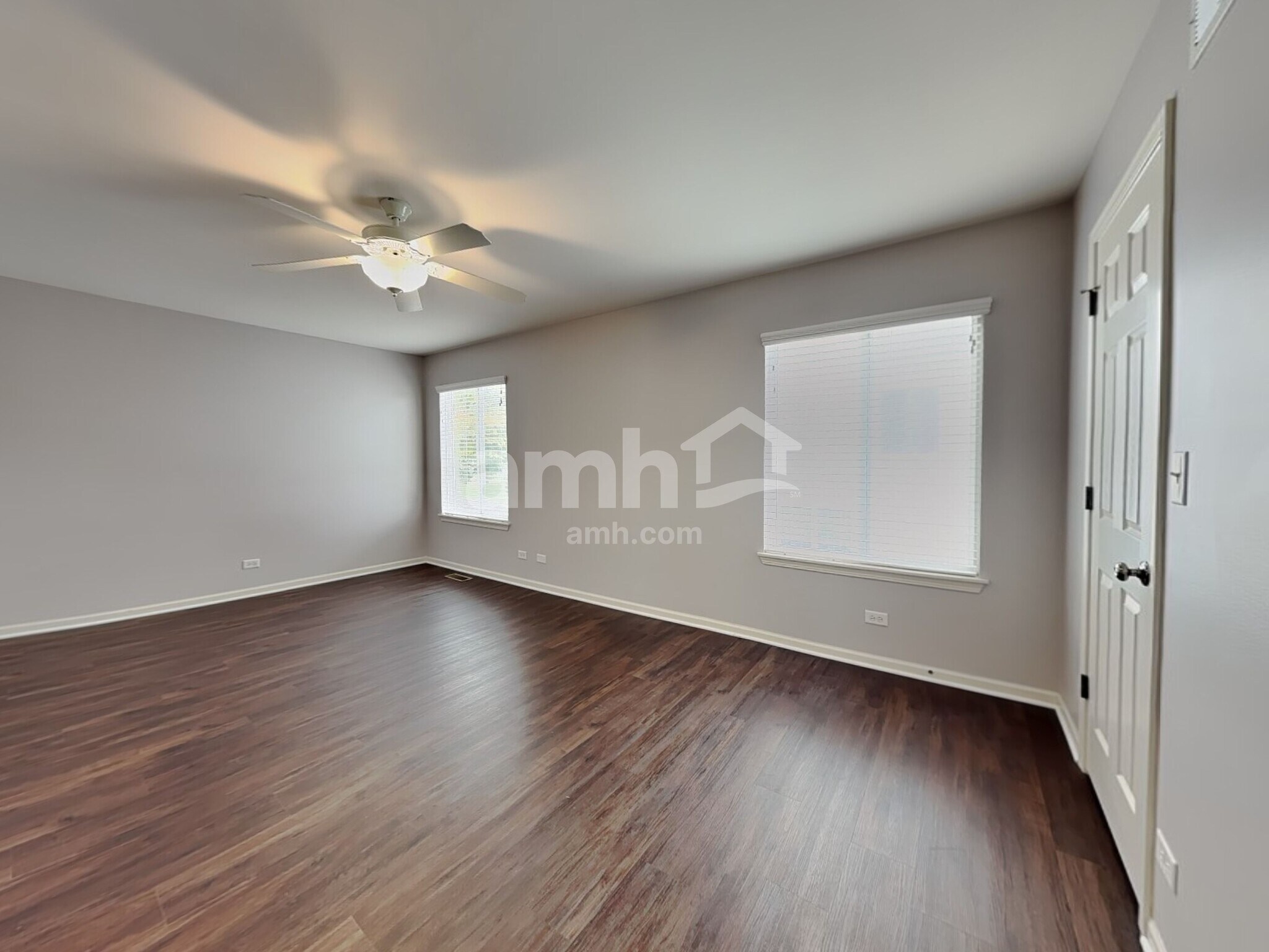 Building Photo - 528 Alyssa St