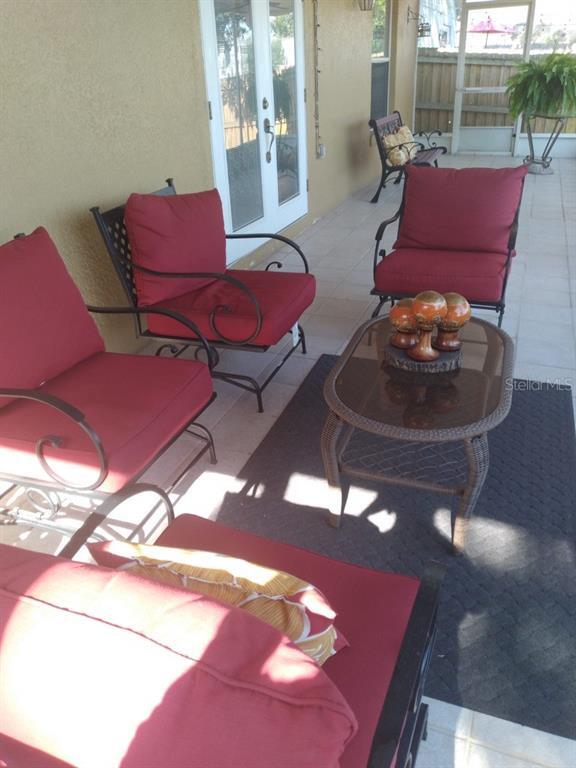 Building Photo - 386 Cello St