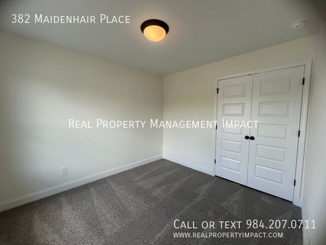 Building Photo - 382 Maidenhair Pl