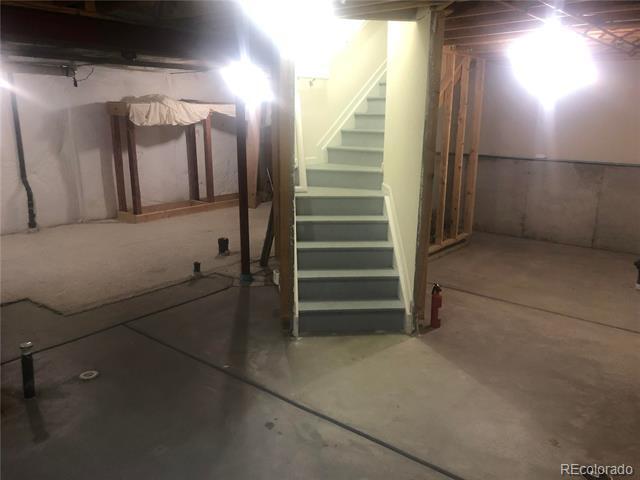Building Photo - 5874 Oak Meadows Blvd