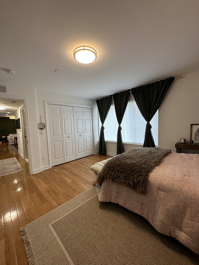 Bedroom - 7420 Boulevard East