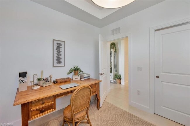 Building Photo - 16570 Ridgeview Cir