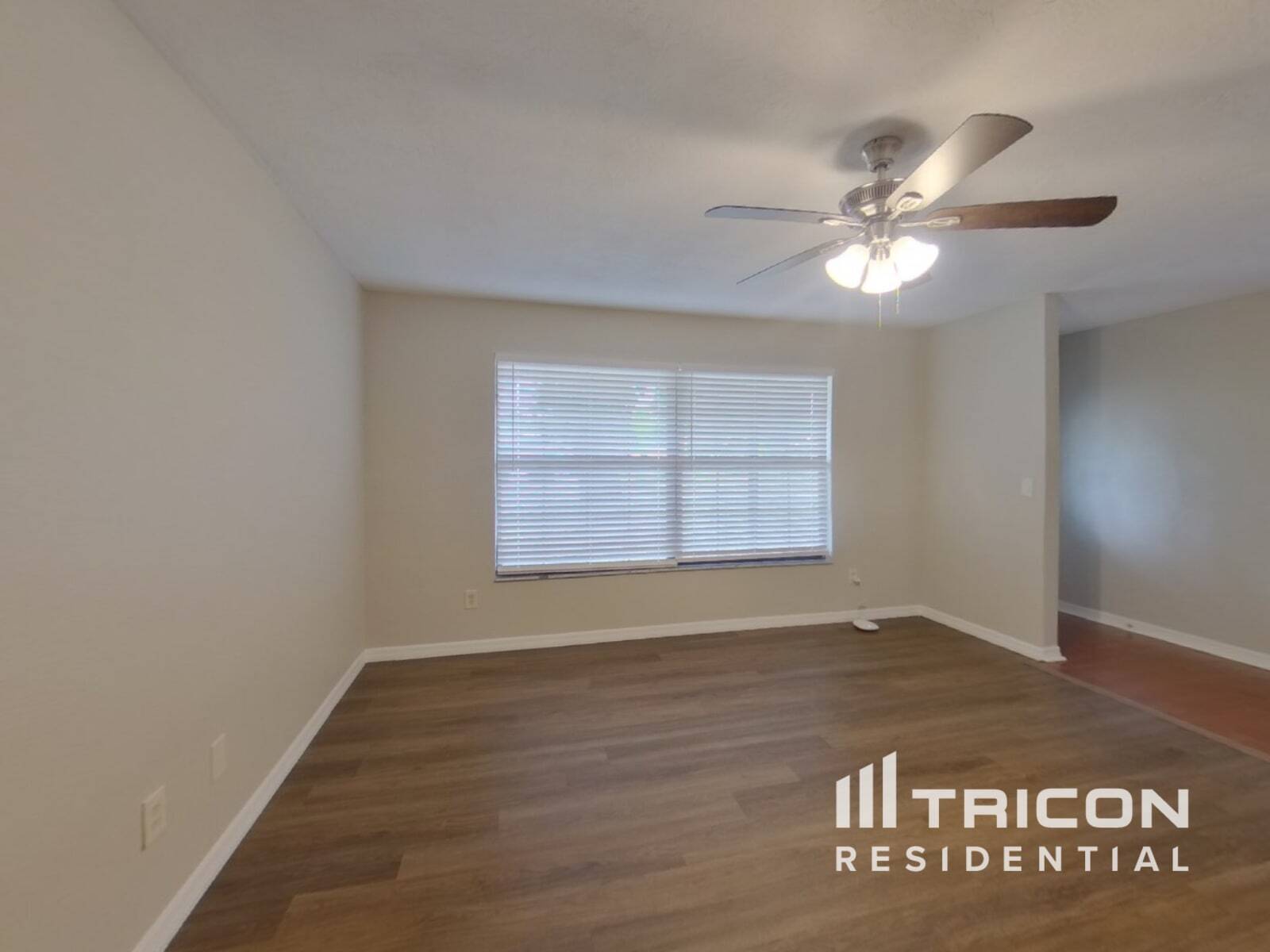 Building Photo - 483 Spruceview Dr
