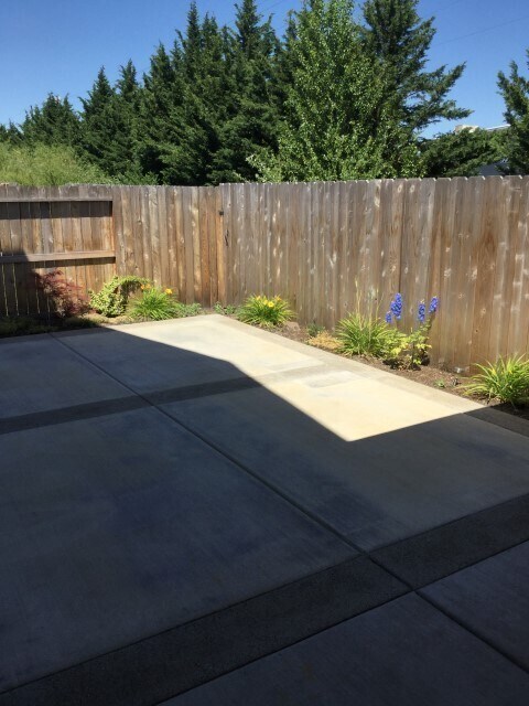 Building Photo - Beautiful 3 bedroom, 2.5 bath in the  Hampton Place/Candlewood Estates!