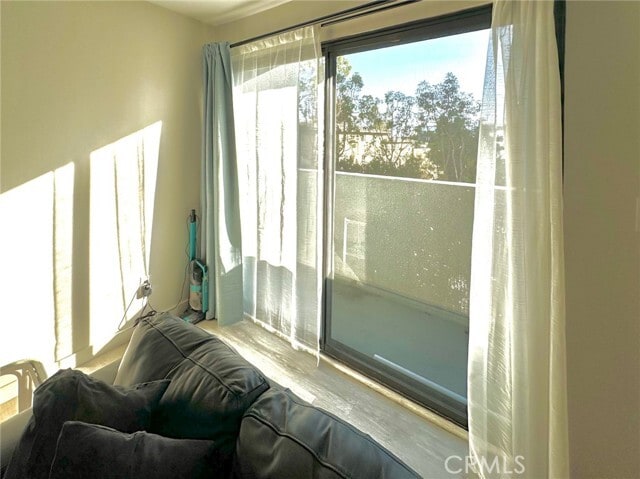 Building Photo - 1940 Highland Ave