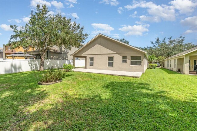 Building Photo - 1610 Song Sparrow Ct