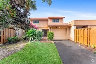 Building Photo - 5371 Stonybrook Dr