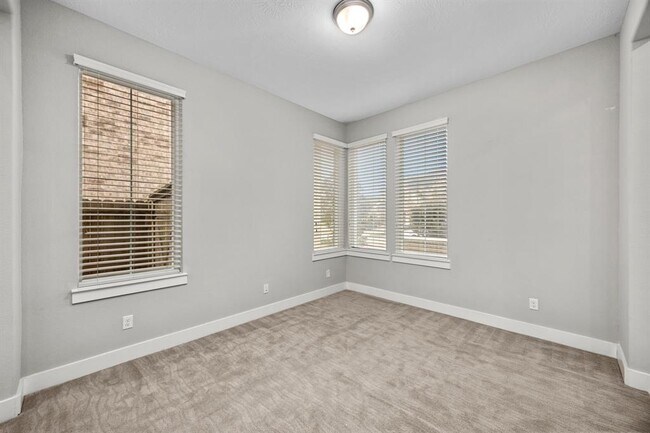 Building Photo - 13207 Terania Clf Trce