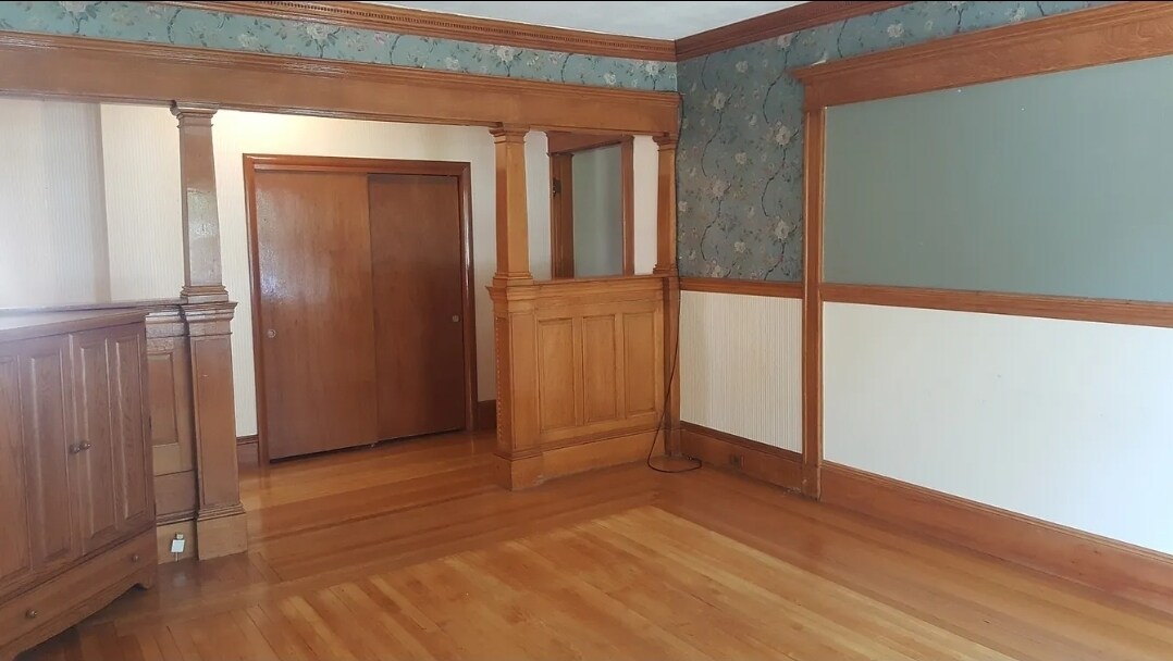 Building Photo - 30 Lyman St