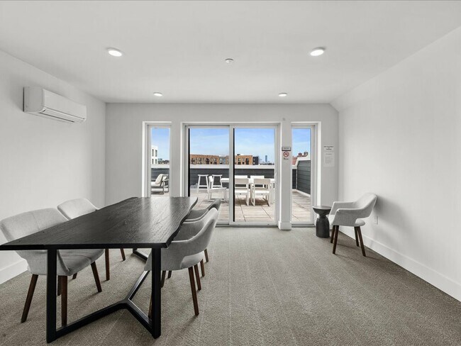 Building Photo - 50 Hichborn St