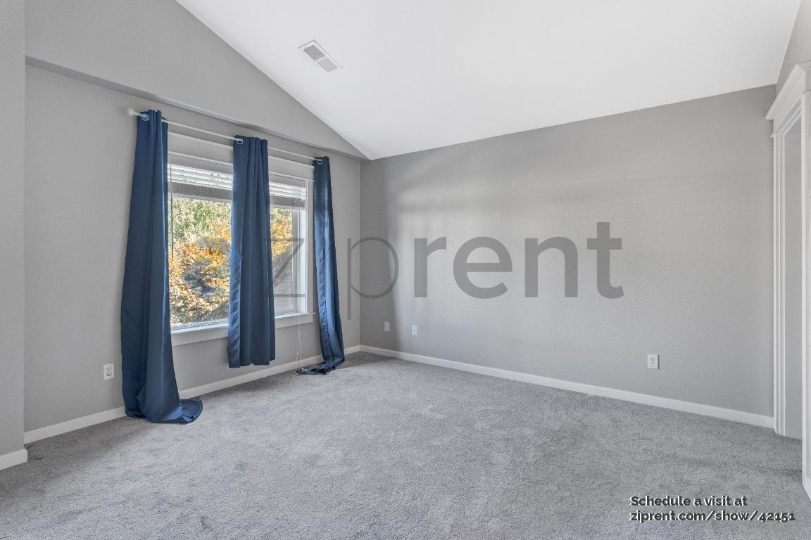 Building Photo - 5017 SW Wentworth Terrace