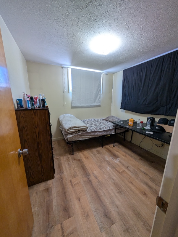 Building Photo - 2660 Central Ave