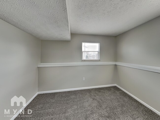 Building Photo - 849 Upwoods Dr
