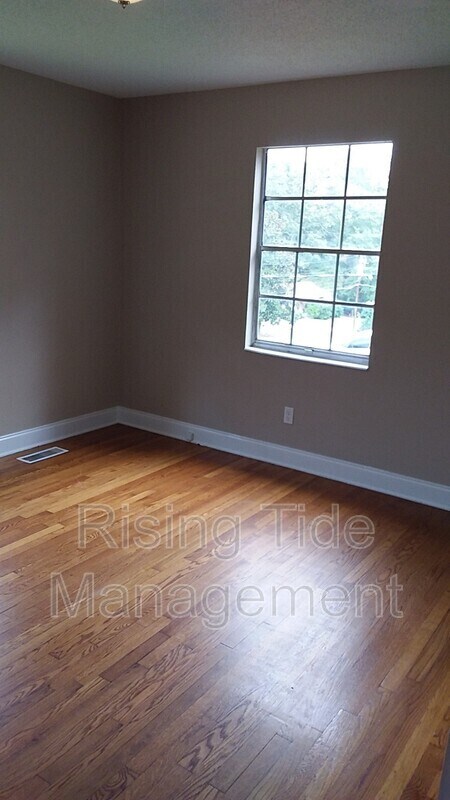 Building Photo - 1109 Arcadia Cir