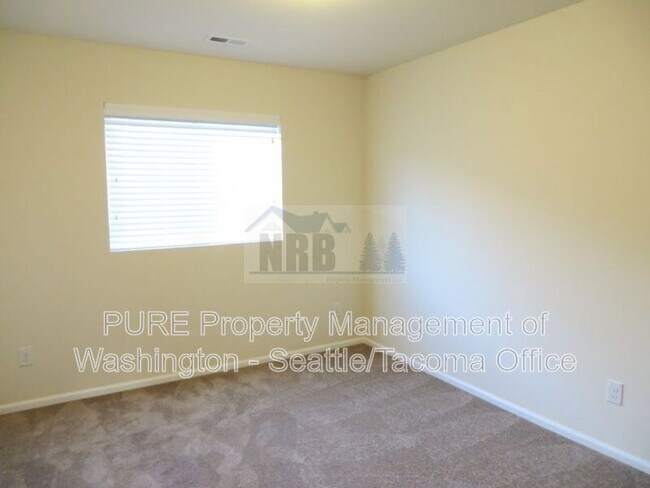 Building Photo - 1917 201st St E