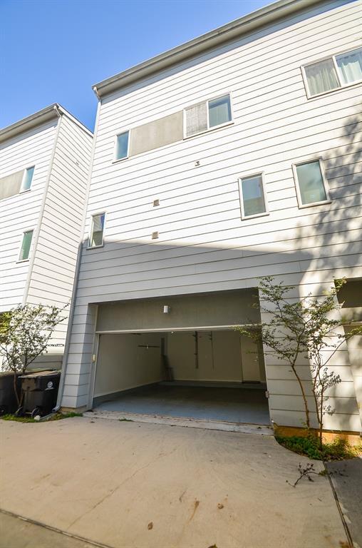 Building Photo - 1522 Blodgett St