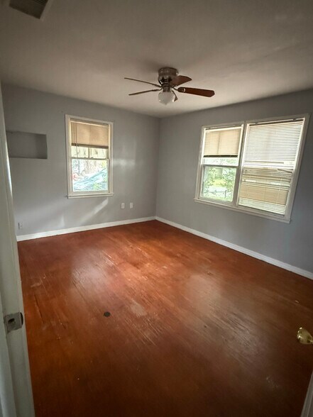 Building Photo - 1316 Woodbine St